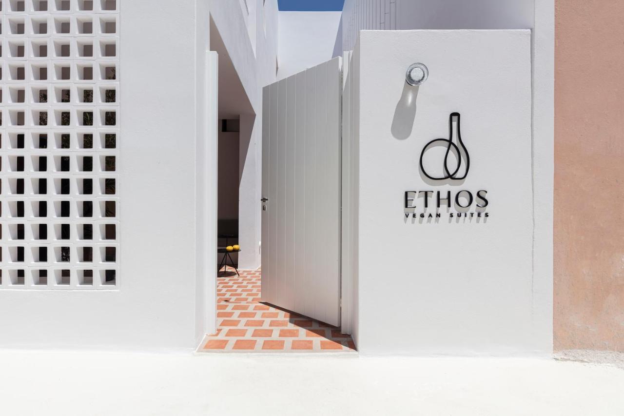 Ethos Vegan Suites Fira  Zewnętrze zdjęcie